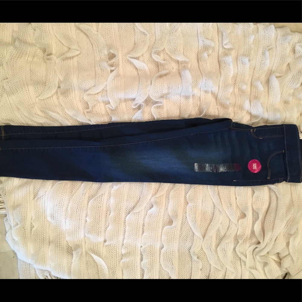NWT SO jeggings size 14.